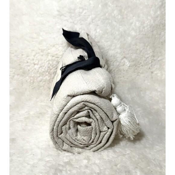 Heathered Stripe Tasseled Woven Throw Blanket Natural - Hearth & Hand w Magnolia - Picture 4 of 5